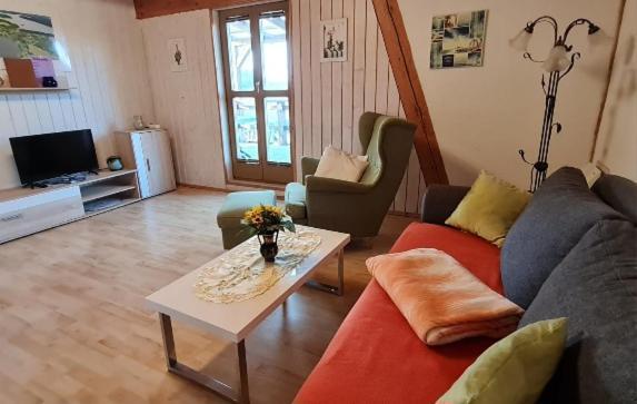 Ferienwohnung Canow Bagian luar foto