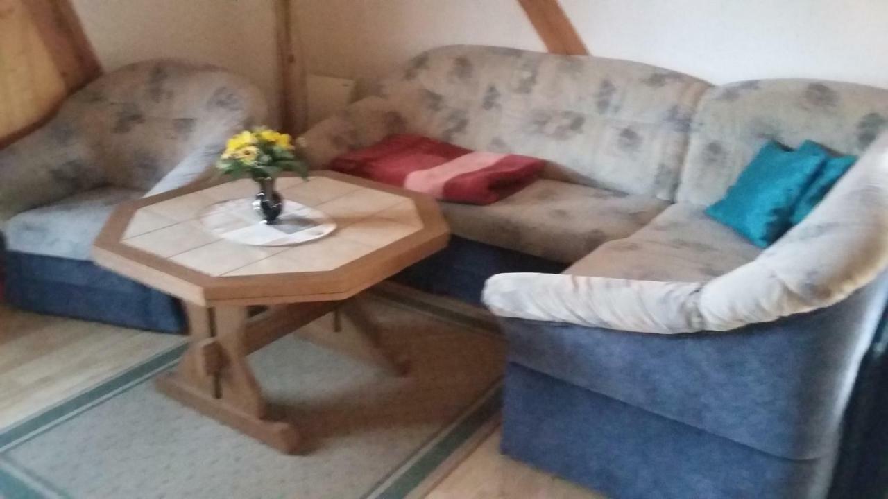 Ferienwohnung Canow Bagian luar foto